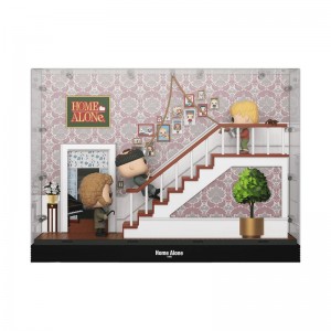 Family Funko POP Home Alone + Pop! Deluxe Moment Staircase Paint Can Scene | UAE856373